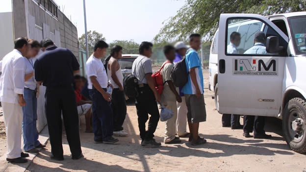 migrants detained in Mexico